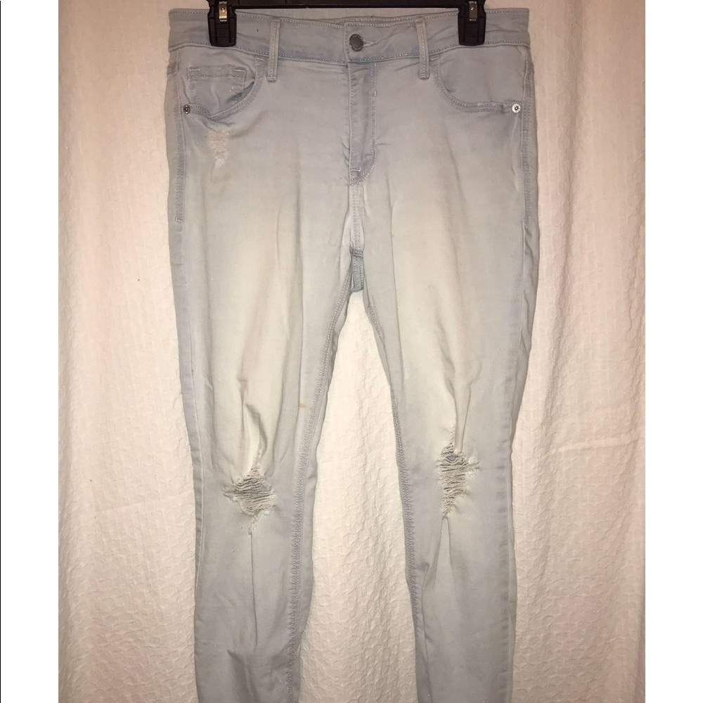 Old Navy Super Skinny Rockstar Ripped Jeans